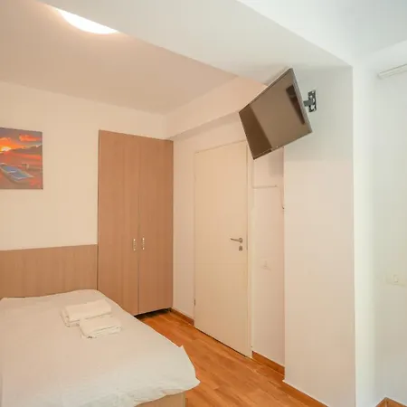 Chic Apartament